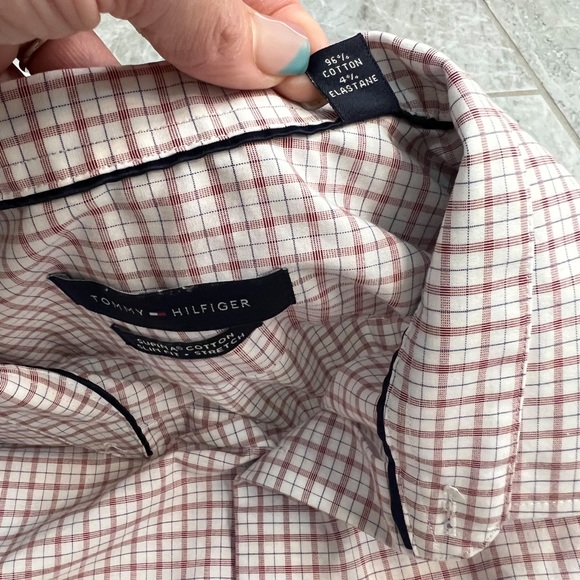 Tommy Hilfiger Red Plaid Collared Long Sleeve Button Down Shirt Size 16.5 - Picture 6 of 7